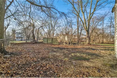 8110 Melrose Avenue, Loveland, OH 44103 - Photo 44