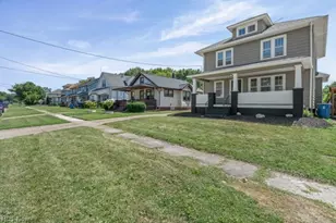 903 W 19th St, Lorain, OH 44052 - Photo 4
