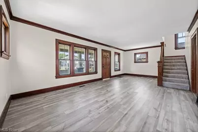 903 W 19th Street, Lorain, OH 44052 - Photo 8