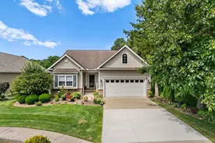 847 Heron Lakes Cir, Cuyahoga Falls, OH 44223 - Photo 1