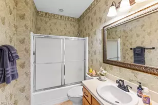847 Heron Lakes Cir, Cuyahoga Falls, OH 44223 - Photo 34