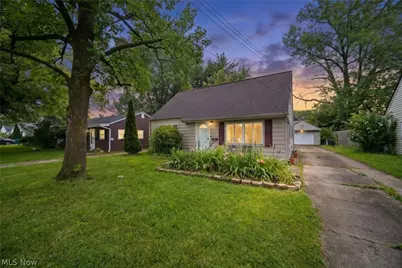 633 Vermont Drive, Lorain, OH 44052 - Photo 1