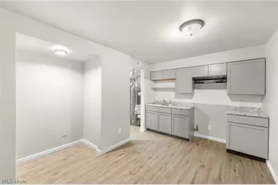 167 N Seiberling Street #down, Akron, OH 44305 - Photo 10