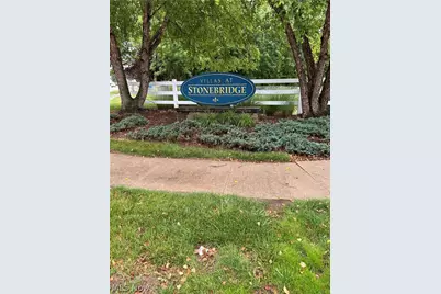 1313 Wynridge Avenue, Louisville, OH 44641 - Photo 4