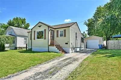 202 Elm Street, Struthers, OH 44471 - Photo 1