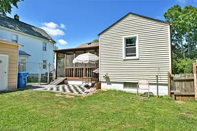 202 Elm Street, Struthers, OH 44471 - Photo 36