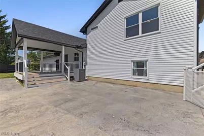 1524 Hightower Drive, Uniontown, OH 44685 - Photo 34