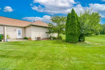 332 W Heatherwood Drive, Barberton, OH 44203 - Photo 18
