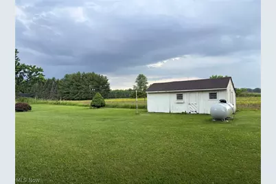 14582 Gore Orphanage Road, Wakeman, OH 44889 - Photo 6