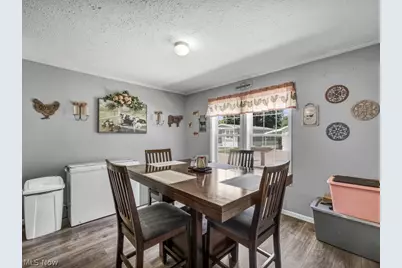 381 Westwoods, Amherst, OH 44001 - Photo 18