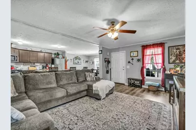 381 Westwoods, Amherst, OH 44001 - Photo 10