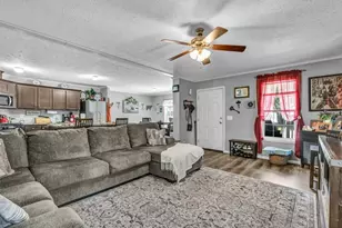 381 Westwoods, Amherst, OH 44001 - Photo 10
