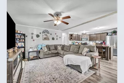 381 Westwoods, Amherst, OH 44001 - Photo 6