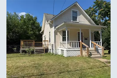 1711 Bonnot Place NE, Canton, OH 44705 - Photo 2