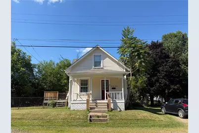1711 Bonnot Place NE, Canton, OH 44705 - Photo 1