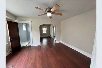 2406 Searsdale Avenue, Loveland, OH 44109 - Photo 2