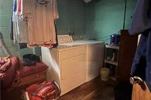 578 Sandusky St, Conneaut, OH 44030 - Photo 18