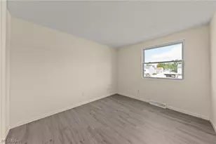 980 E 347th St, Eastlake, OH 44095 - Photo 22