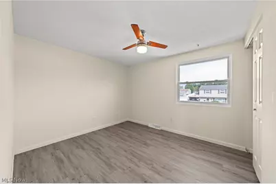 980 E 347th Street, Eastlake, OH 44095 - Photo 24