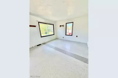 934 Buena Vista Boulevard, Steubenville, OH 43952 - Photo 18