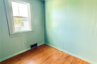 934 Buena Vista Blvd, Steubenville, OH 43952 - Photo 28