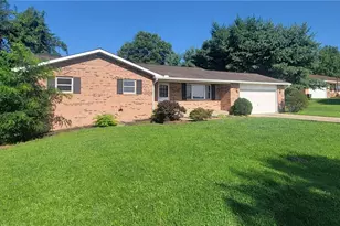 109 Sherry Dr, Marietta, OH 45750 - Photo 2
