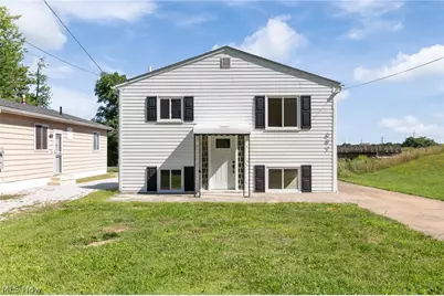 697 Ocean Avenue, Akron, OH 44310 - Photo 1