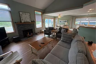1557 Lake Crest Dr, Roaming Shores, OH 44084 - Photo 6