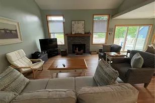 1557 Lake Crest Dr, Roaming Shores, OH 44084 - Photo 2