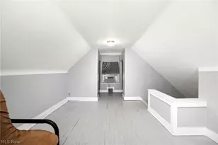 420 Cypress Ave, Akron, OH 44301 - Photo 28