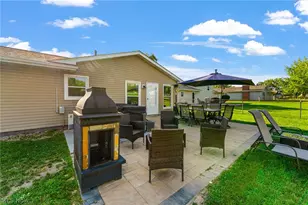 5566 Madrid Dr, Austintown, OH 44515 - Photo 20