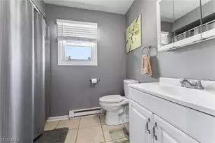 5566 Madrid Dr, Austintown, OH 44515 - Photo 18