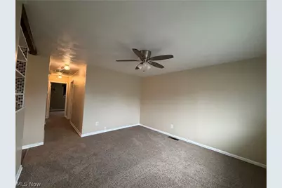 2849 25th Street NE, Canton, OH 44705 - Photo 6