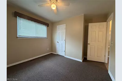 2849 25th Street NE, Canton, OH 44705 - Photo 12