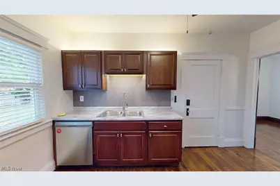3735 W 47th Place, Loveland, OH 44102 - Photo 6