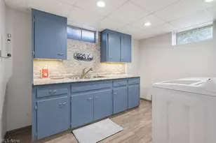 1215 Lincoln Ave, Cuyahoga Falls, OH 44223 - Photo 18