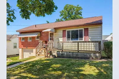 1215 Lincoln Avenue, Cuyahoga Falls, OH 44223 - Photo 2