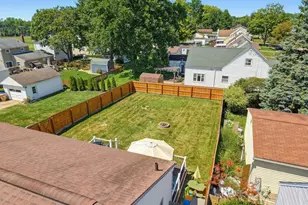1215 Lincoln Ave, Cuyahoga Falls, OH 44223 - Photo 22