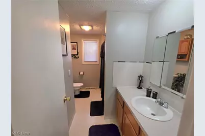 7095 Hoover Drive, Mentor, OH 44060 - Photo 32