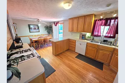 7095 Hoover Drive, Mentor, OH 44060 - Photo 16