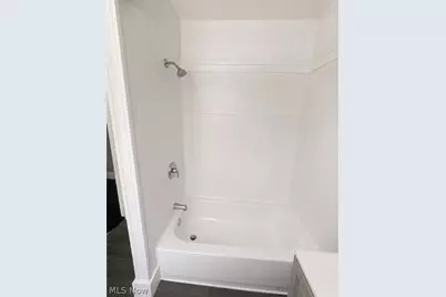 7201 Claasen Avenue, Loveland, OH 44105 - Photo 12