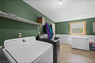 3902 Oxford Dr, Lorain, OH 44053 - Photo 34