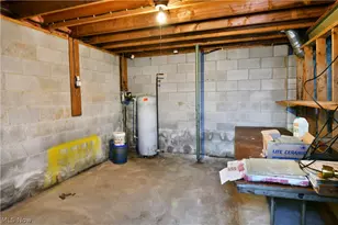 179 E Cir View Dr, New Middletown, OH 44442 - Photo 40