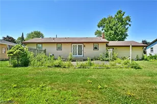 179 E Cir View Dr, New Middletown, OH 44442 - Photo 42