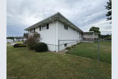 71159 Sharon Road, Bridgeport, OH 43912 - Photo 6