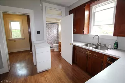 543 W Maple Street, North Canton, OH 44720 - Photo 12