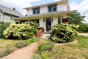 543 W Maple St, North Canton, OH 44720 - Photo 1