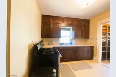 179 Jewett Street, Akron, OH 44305 - Photo 8