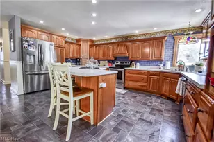 439 E 305th St, Willowick, OH 44095 - Photo 10