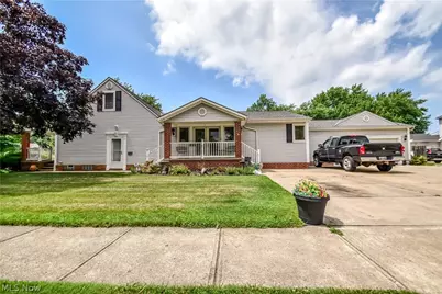 439 E 305th Street, Willowick, OH 44095 - Photo 4